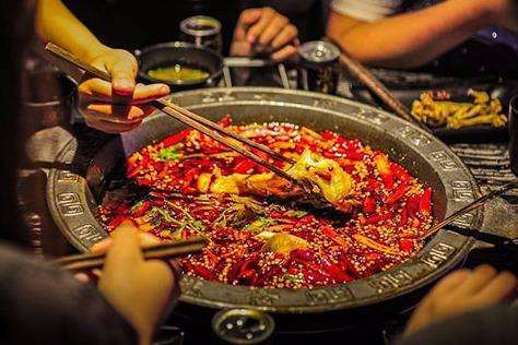 为什么今年的餐饮生意特别难做,餐饮业生意难做最真实的写照