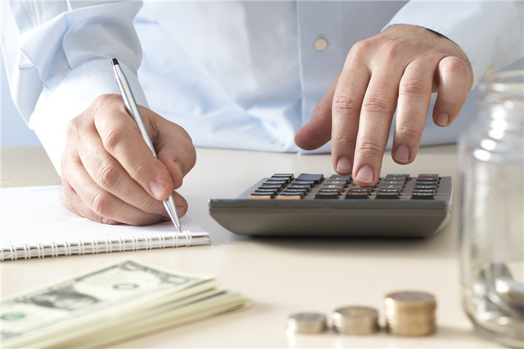 40岁负债无一技之长的出路,45岁了负债10万工资不够还怎么办