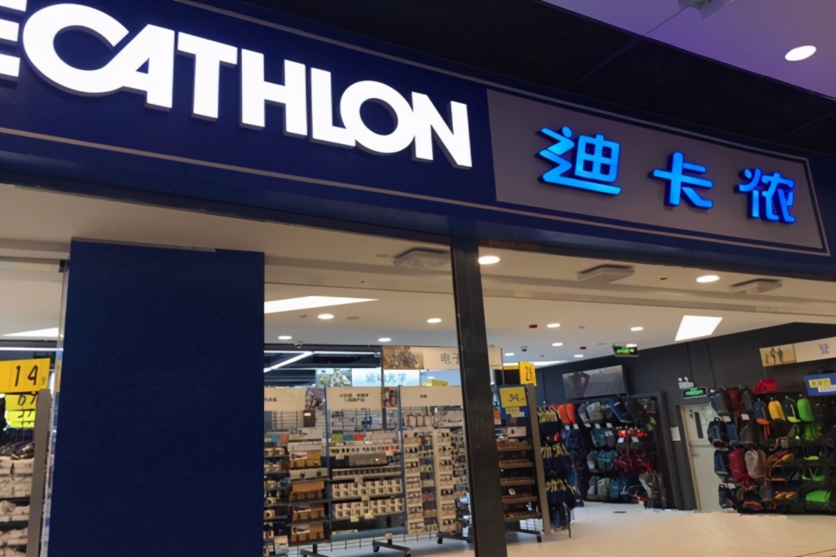 nasa衣服和优衣库哪个好,nasa黑科技保暖衣好用吗