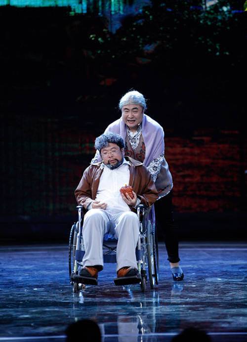 胡子一刮人设崩塌是什么梗,满脸大胡子修睿