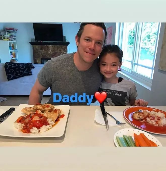 在ins怎么和外国人谈恋爱,跟外国人谈恋爱是什么体验