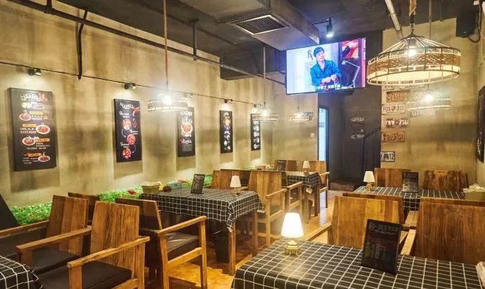 南宁美食推荐必吃龙虾,南宁最好吃的五香龙虾