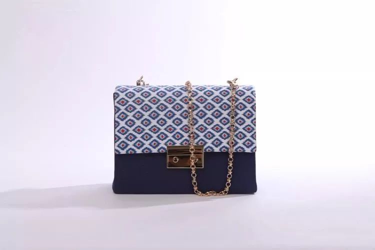 早秋新款大容量气质包包,初秋复古风包包