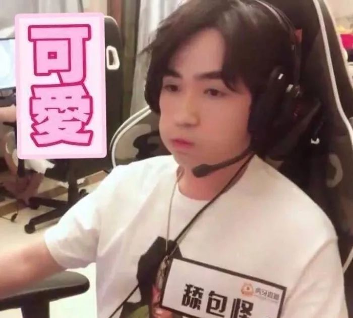 演员朱一龙不忘初心砥砺前行,朱一龙对演员职业始终保持敬畏