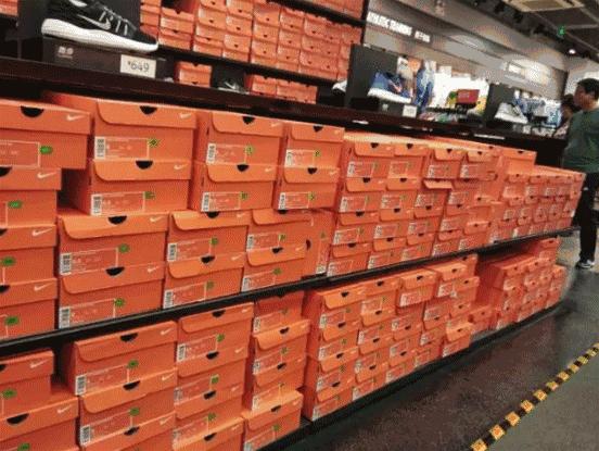 平湖品牌特价鞋,深圳平湖品牌特价鞋