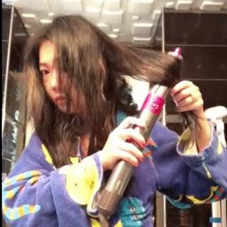 戴森卷发棒实测,戴森卷发棒卷完头发打开吗