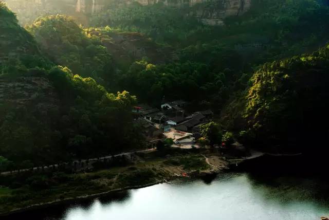 龙虎山夏天避暑,龙虎山避暑介绍