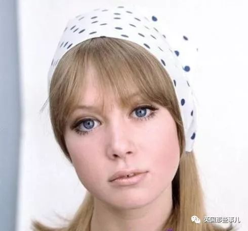 20岁跟披头士吉他手一见钟情，婚后又被摇滚大神狂追：她，摇滚界传奇缪斯