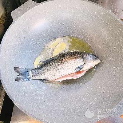 灞辫嵂鐜夌背鐐栭搏楸兼堡,椴奔姹ら噷闈㈠姞灞辫嵂