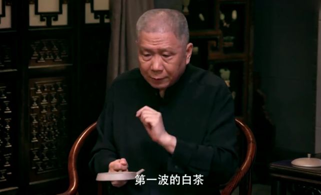 震惊冰红茶居然是这样做出来的,大家爱喝的茶