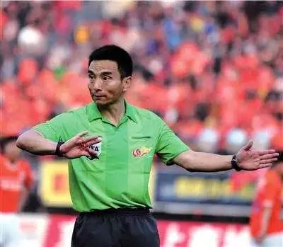 孙葆洁执法比赛视频,金哨孙葆洁任裁判监督