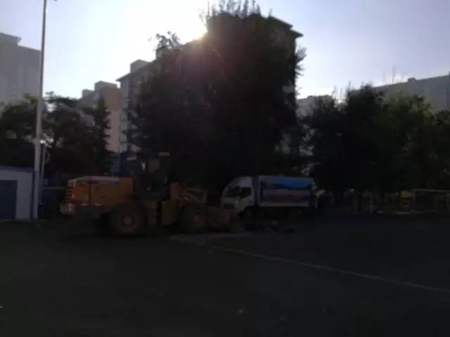 大连足球运动学校足球场地,大连体育新城足球场