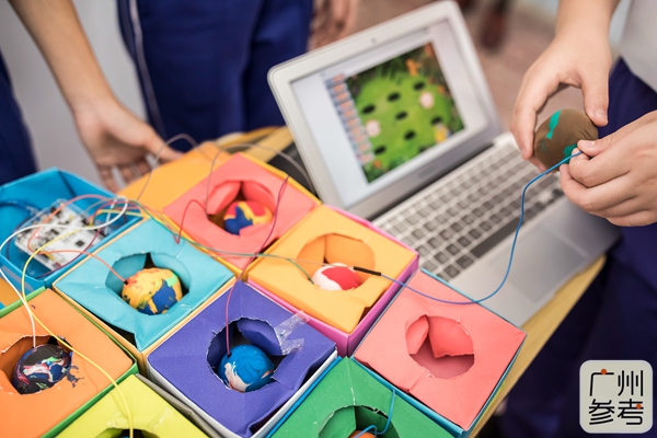 怕大雨天地下车库浸水?00后小学生造“神器”搞掂