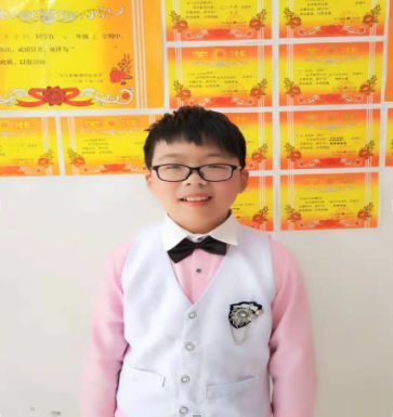 少先队礼仪风采展示大赛视频,少先队辅导员风采大赛主持稿