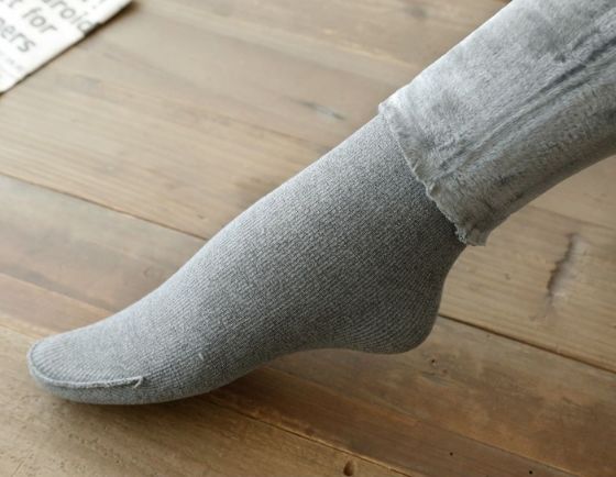 德国人太变态了，一条打*裤底**穿三年！一次性解决塑型提臀瘦腿抗起球等多种难题！裤袜中的爱马仕……