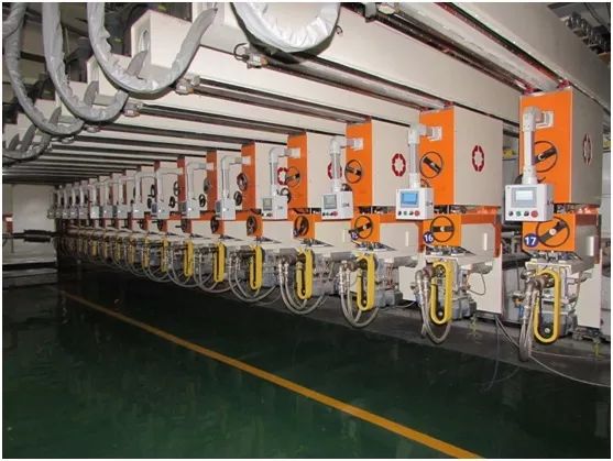 上海制造40年|65年,这群人为玻璃造了一颗“中国芯”!