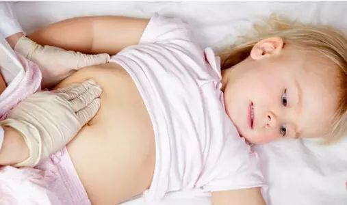 肚子里气多经常放屁身体求救信号,宝宝放屁是求救信号