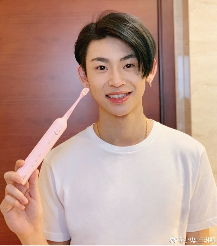 赵丽颖对霍建华是什么感觉,赵丽颖看霍建华的眼神