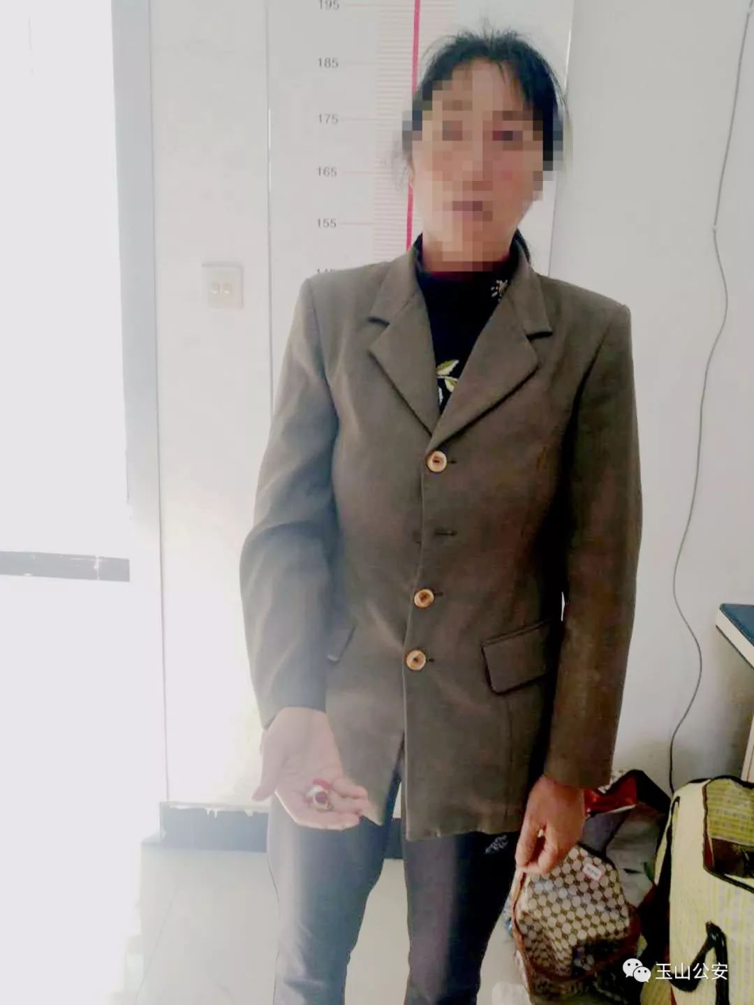 假尼姑行骗被抓,尼姑行骗被抓