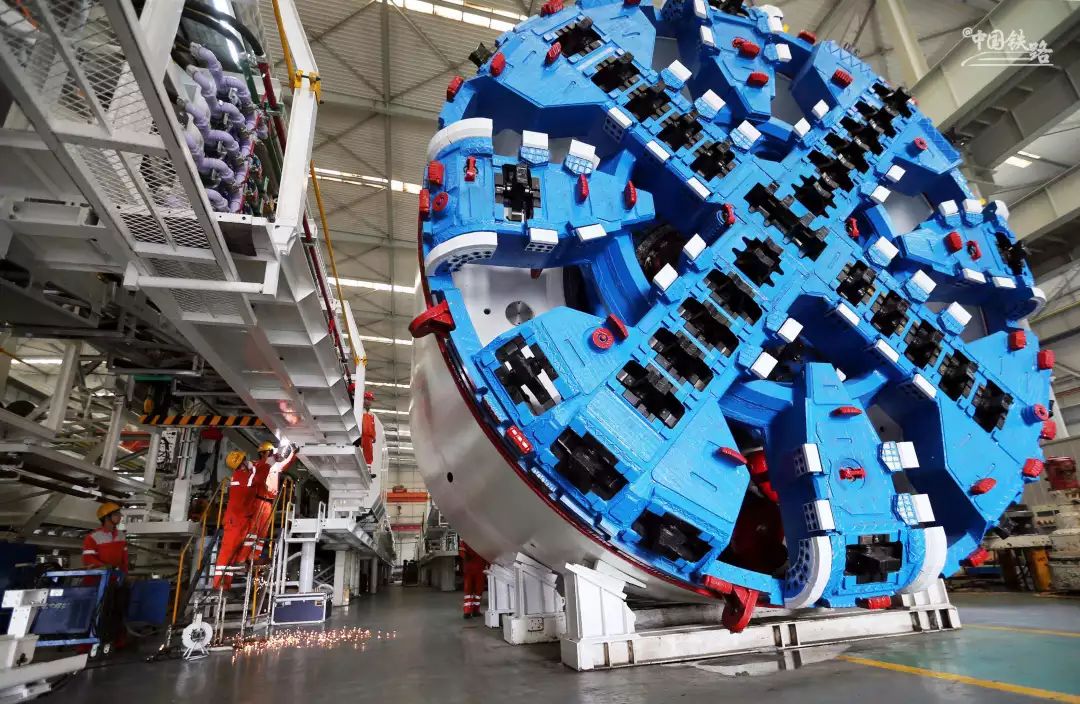 大国力量！中国铁路在建的超级工程，都有哪些？