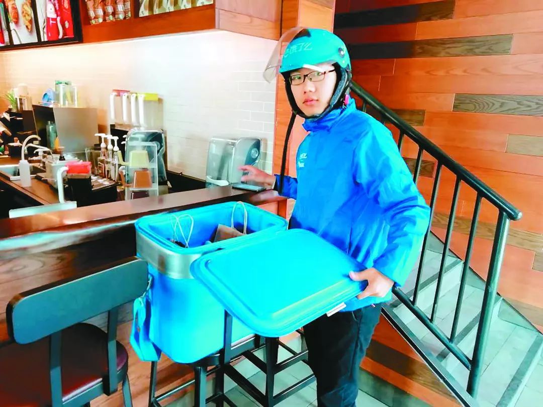 视点‖叮咚，你的星巴克已送达！西安成为西北地区首个“专星送”城市