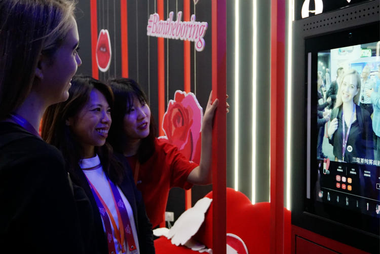 「现场更新中」10年双11，那个从线上说到线下的数字到底说明了什么？