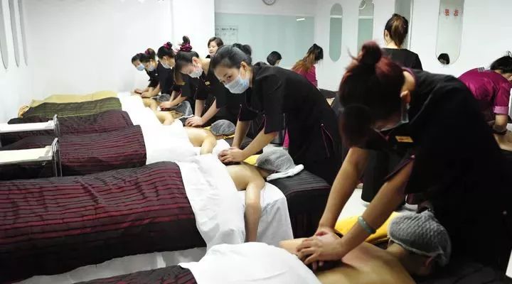 瘦腿方法3天练成蜘蛛腿学生党,刷子刷腿瘦腿最快的方法