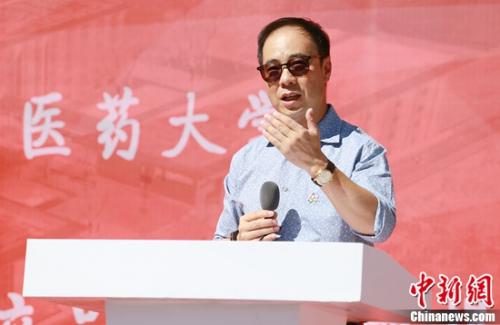 盘龙云海董事长曾立华,盘龙云海药业董事长