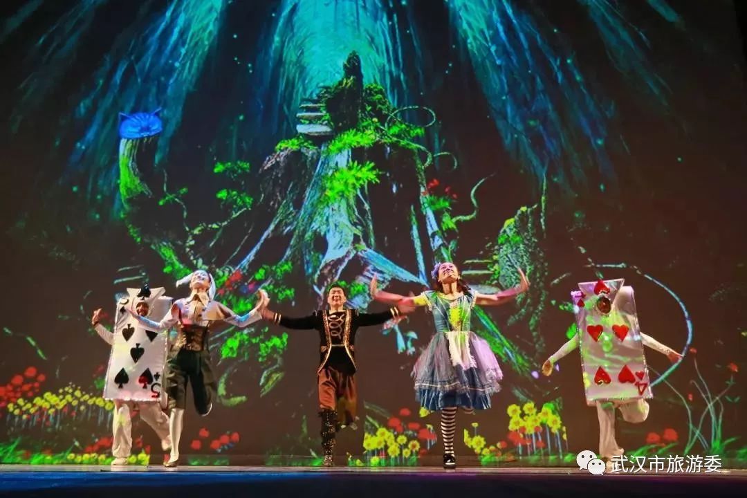 本周新鲜｜黄鹤楼新增入园神器，九真山秋景倒计时，红遍北上广的喜茶来啦！