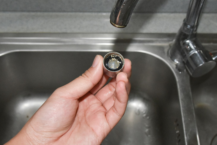 怡口前置过滤器esf102m,净水器进水口第一道过滤是什么