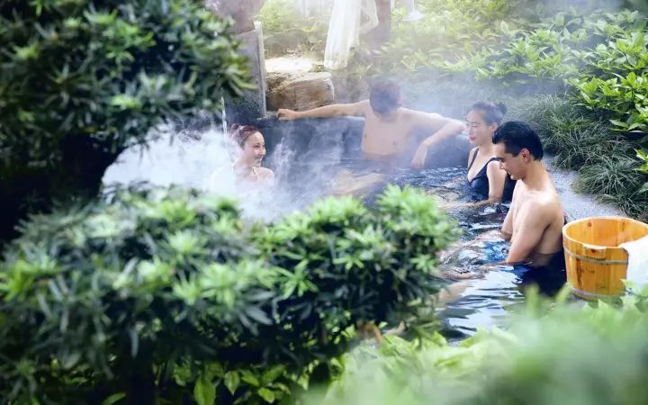 杭州泡温泉的好地方有哪些,杭州最值得去的温泉推荐