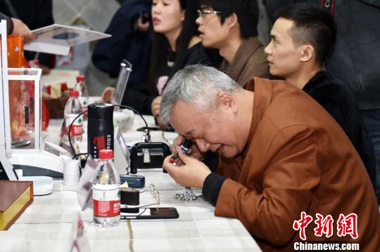 江苏常州典当界“淘宝”上线2000余宝贝引市民寻宝