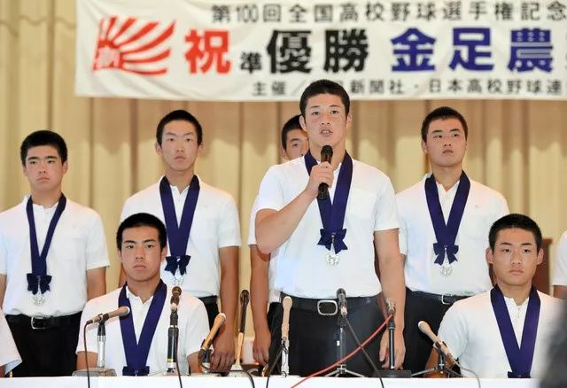 日本高中甲子园视频,日本高中甲子园
