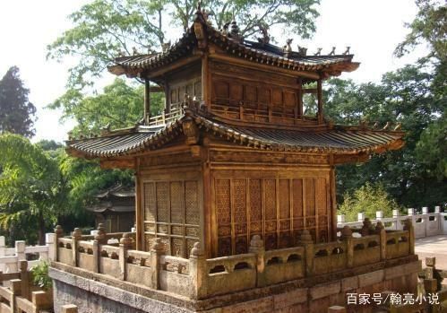 昆明市名胜古迹风景区,昆明金殿历史介绍