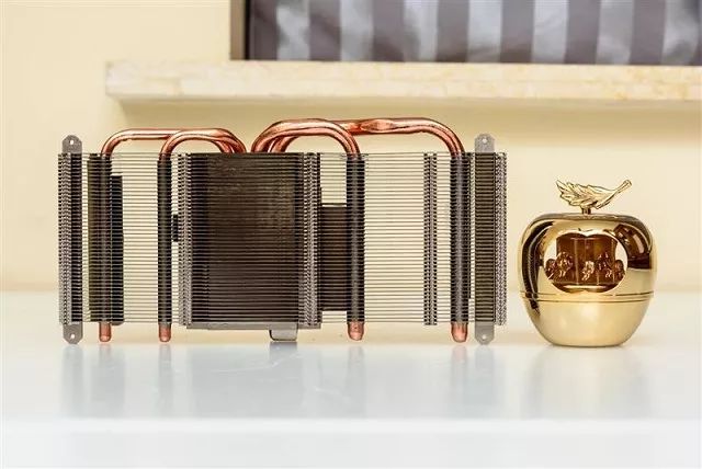 rx590和gtx1080哪个好,rx590和gtx10603gd5哪个好