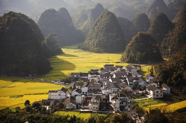 十一不能出去看风景,十一出去看世界
