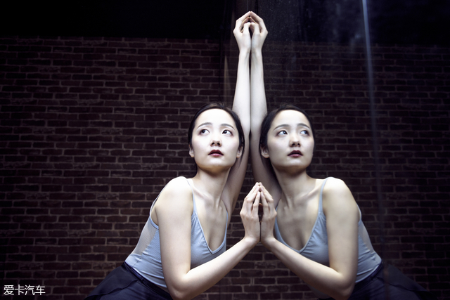 X-跨界雪铁龙云逸与芭蕾舞演员的故事