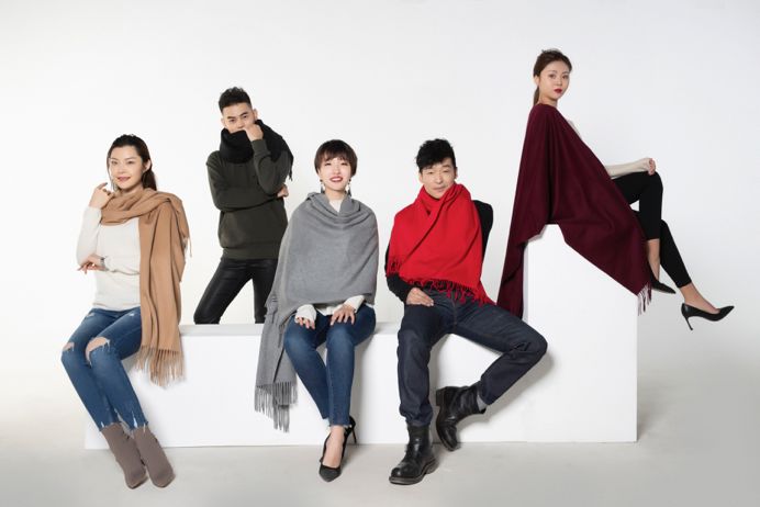 阿尔巴斯山羊绒围巾,阿尔卑斯山羊绒围巾