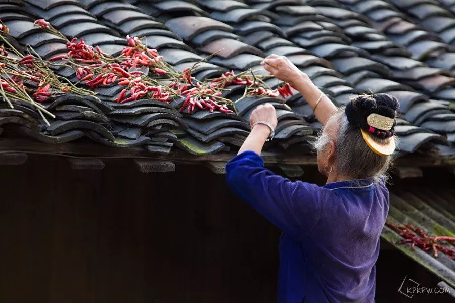 有哪些好看的民族服饰,民族风格好看服装