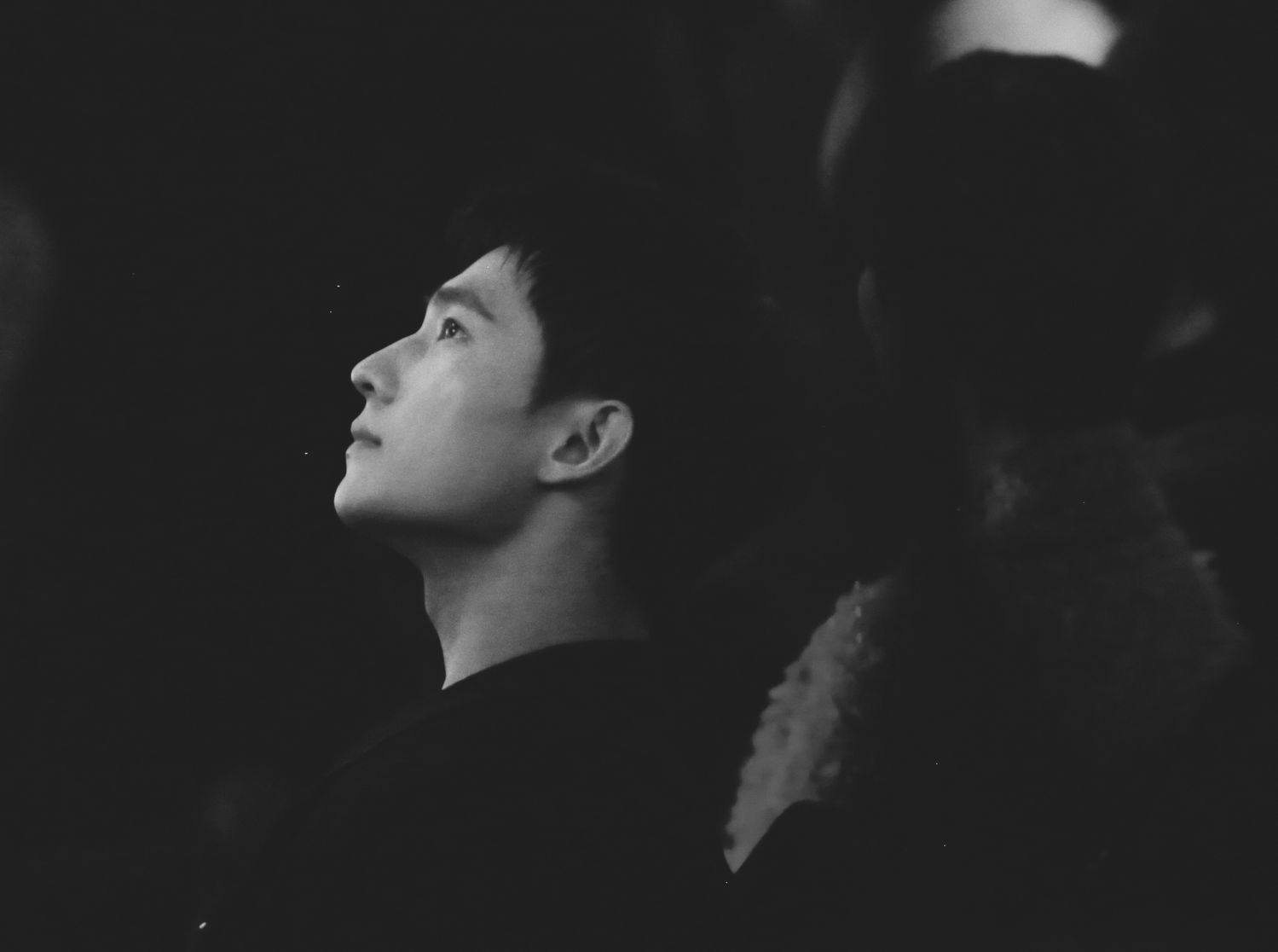 杨洋高光时刻句子,18岁杨洋最新视频