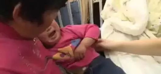 吸铁石不小心让孩子吞了有危害吗,熊孩子吸铁石