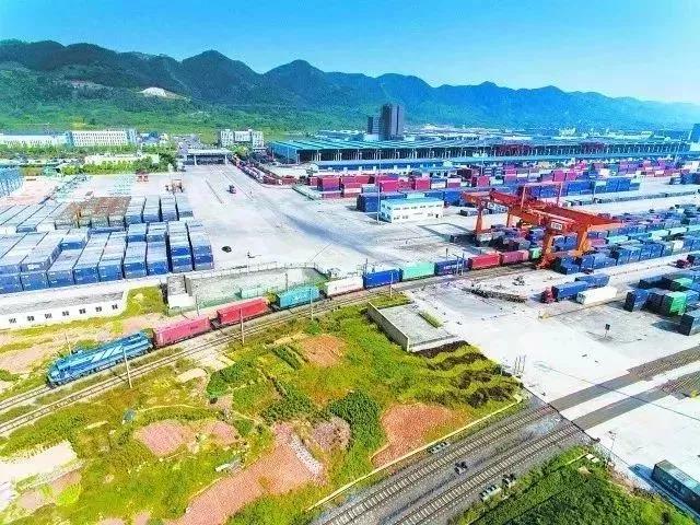 全国铁路今起正式调图,全国下周铁路调图