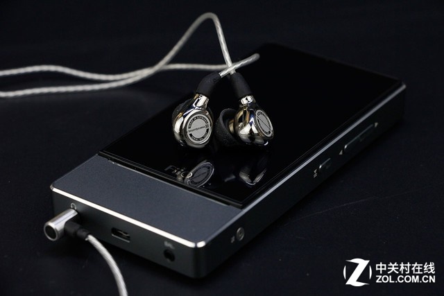 耳机怎么挑头戴式,耳机要怎么挑选品牌