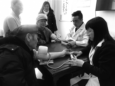 大柴旦：“357”*党**建模式下的“社区家”