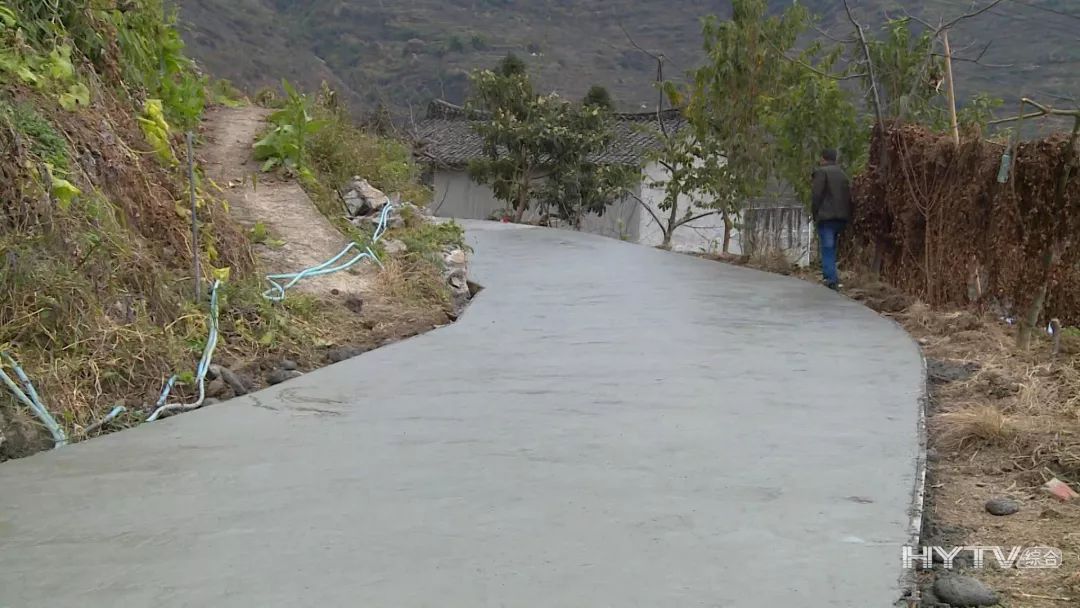 富泉镇胡叶村,汉源县决战脱贫攻坚