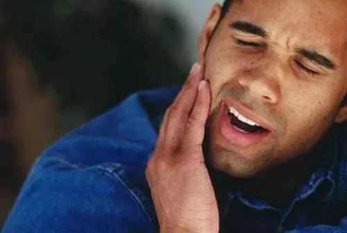 治疗牙疼最有效的药膏,牙疼特效药一招搞定