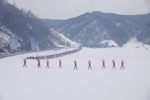 洛阳滑雪场伏牛山攻略,洛阳伏牛山室内滑雪场几月开放