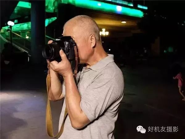 如何选购单反三脚架,捷信三脚架选购