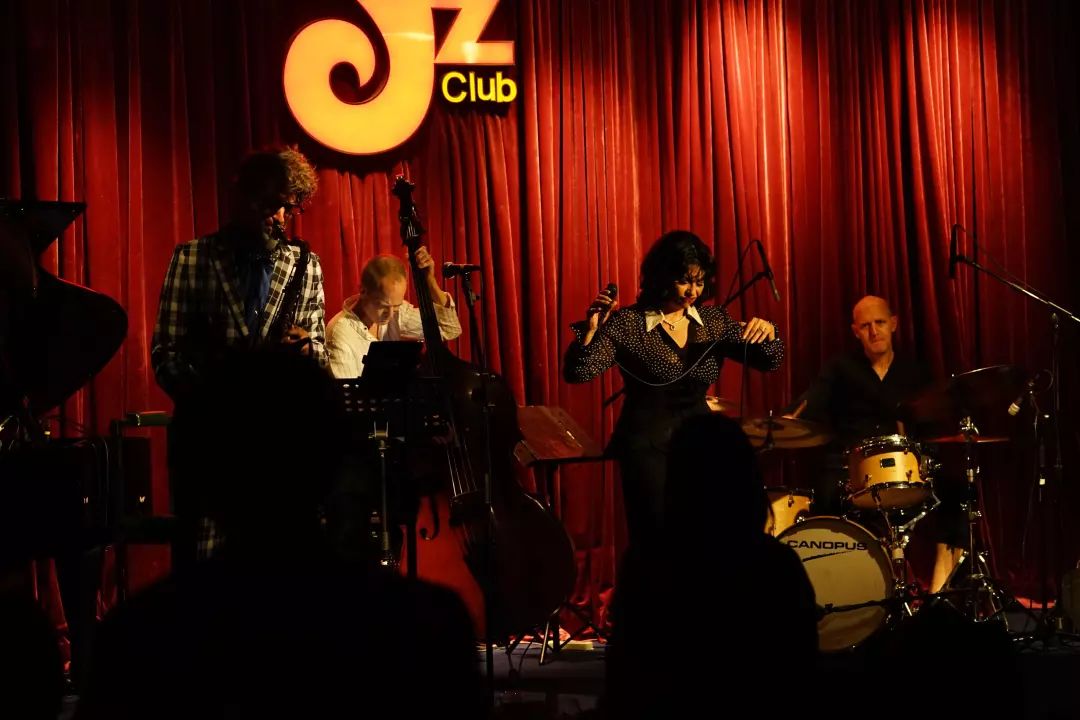 「看见福利」叮咚~JZClub向你发来15岁生日派对邀请函!