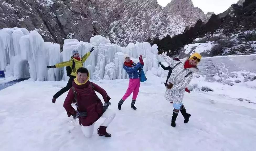 银川雪景贺兰山,银川贺兰山冬日